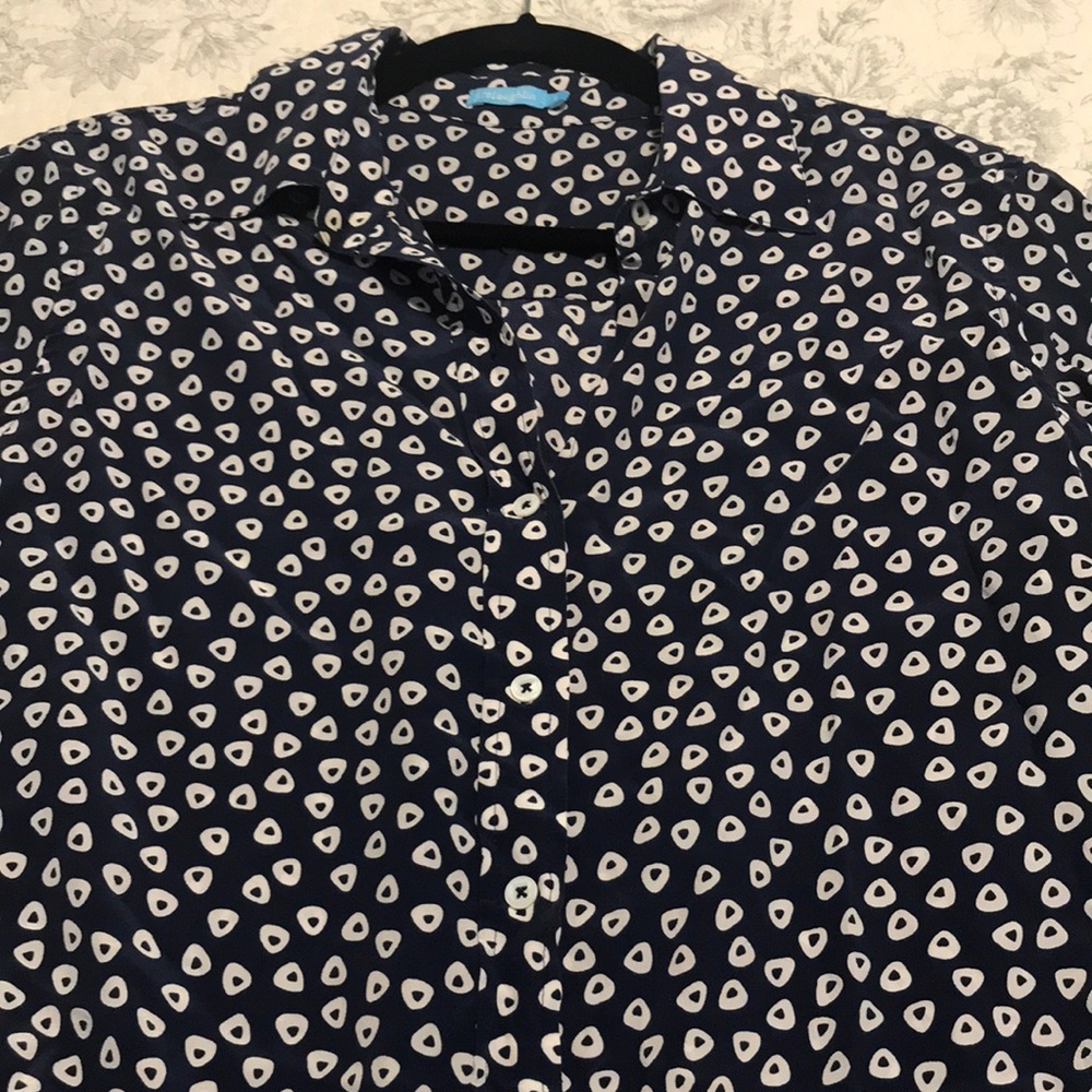 Button down blouse - Picture 2 of 3